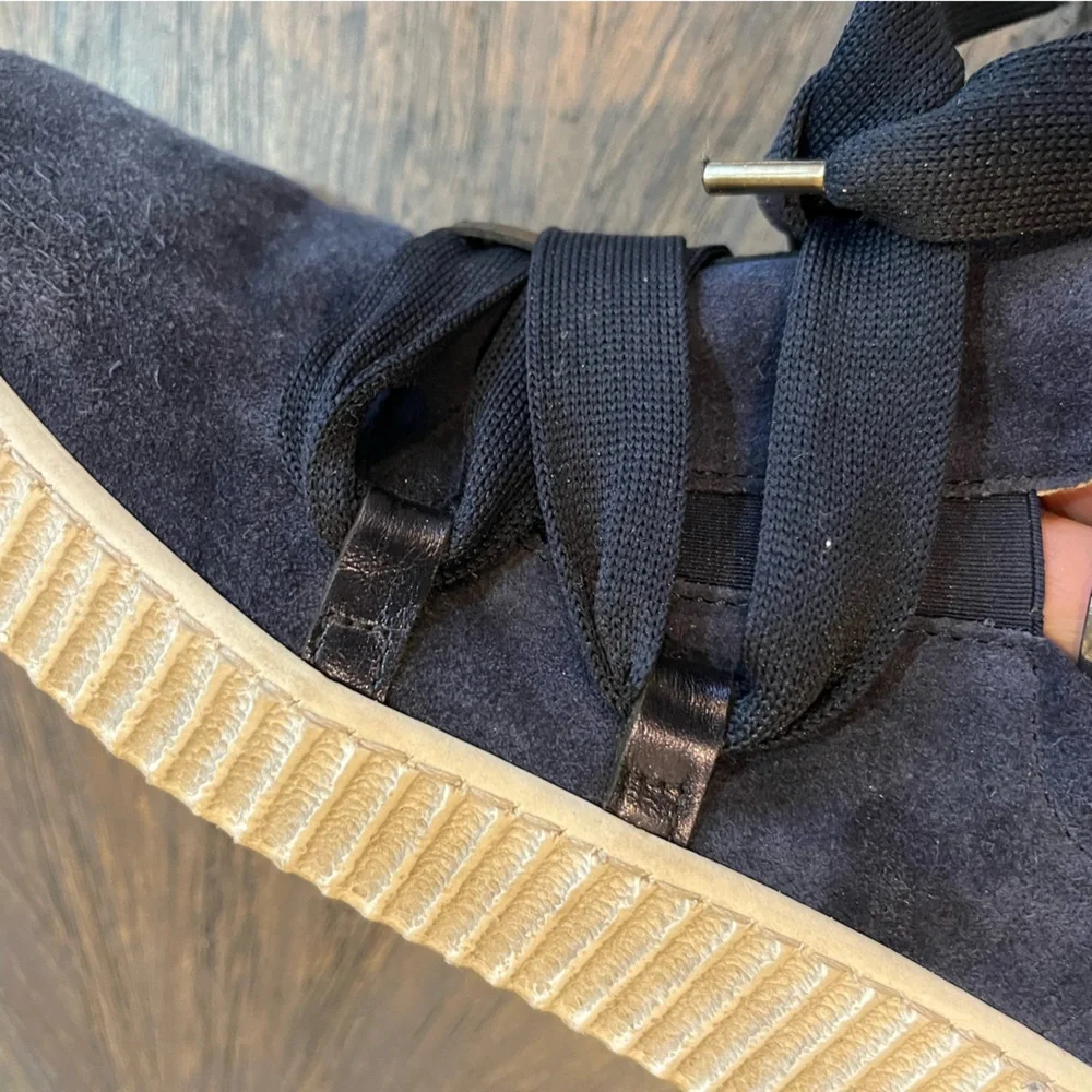 Gabor Navy Blue Suede Sneakers with “Ribbon” Style Laces. Made in Slovakia.‎